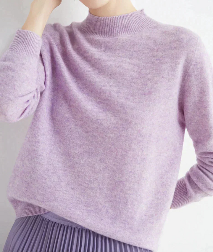 Elegant Women's Cashmere Sweater - Luxuriously Soft and Timeless