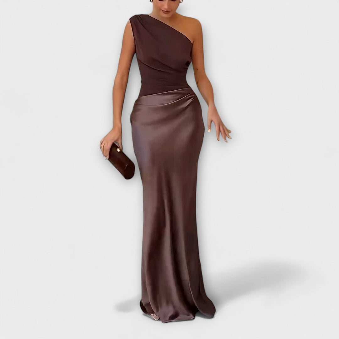 Elegant Women's One-Shoulder Maxi Dress with Asymmetric Neckline