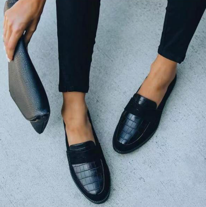 Elegant Women's Evening Shoes Black - Classic Pumps for Business and Special Occasions
