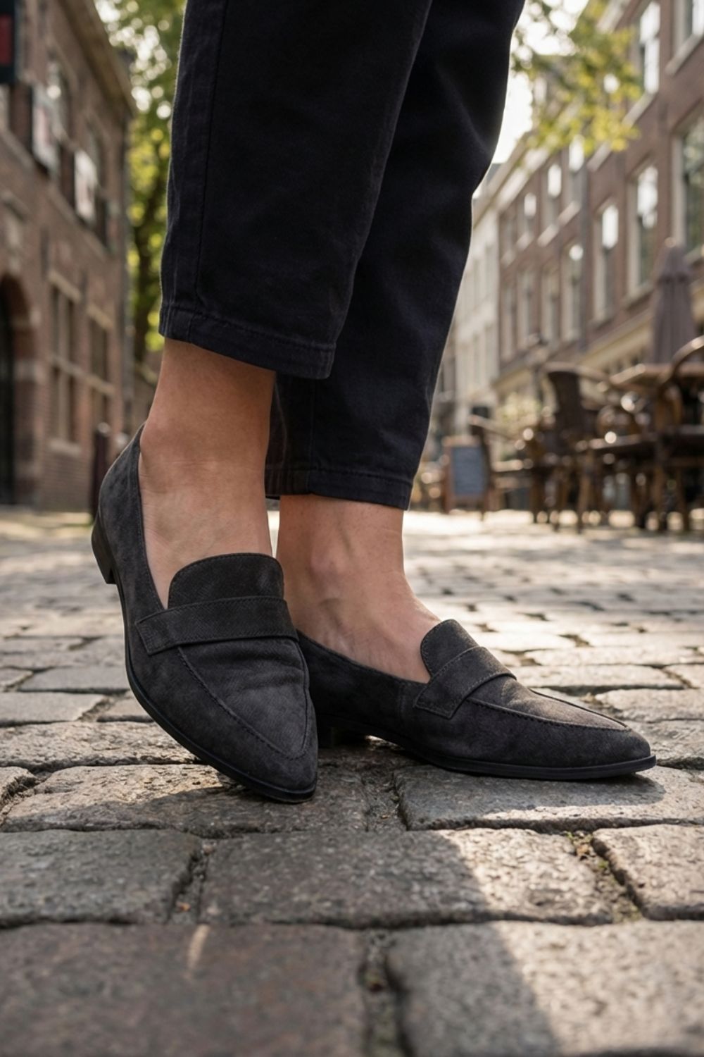 Elegant Pointed-Toe Women's Suede Loafers with Block Heel