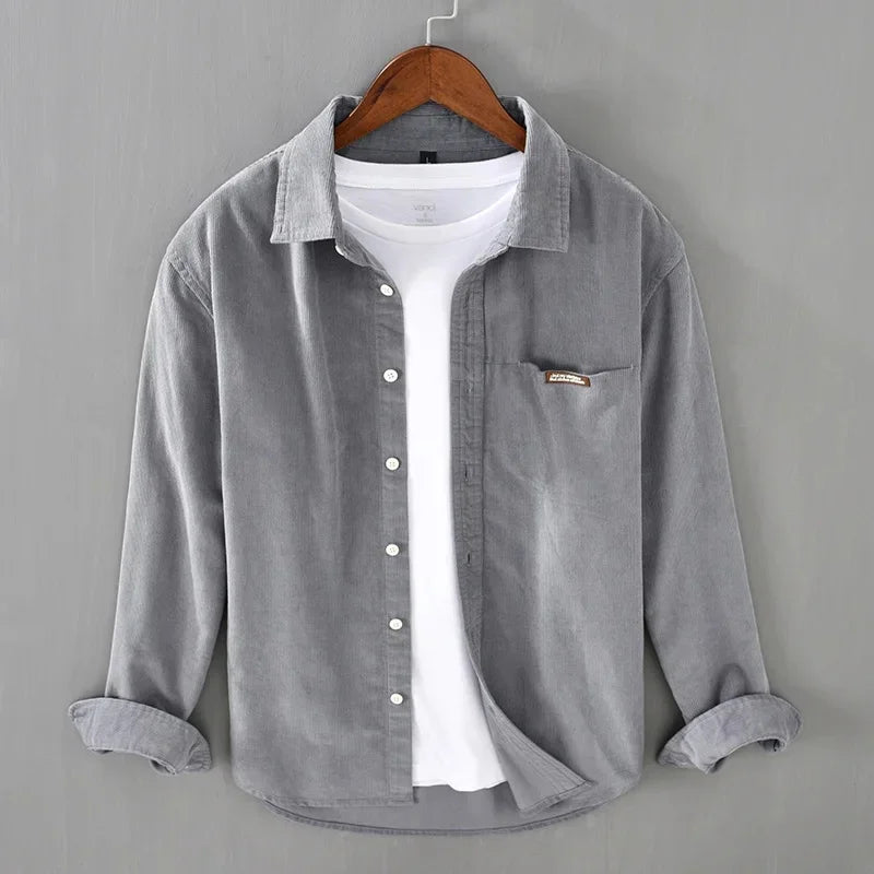Classic Men's Corduroy Shirt - Soft Texture and Vintage Charm for Casual Wear