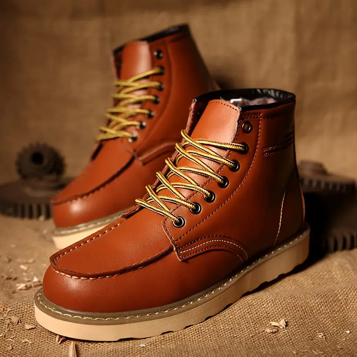Men's Classic Retro Boots with Faux Fur Lining - Warm Winter Boots