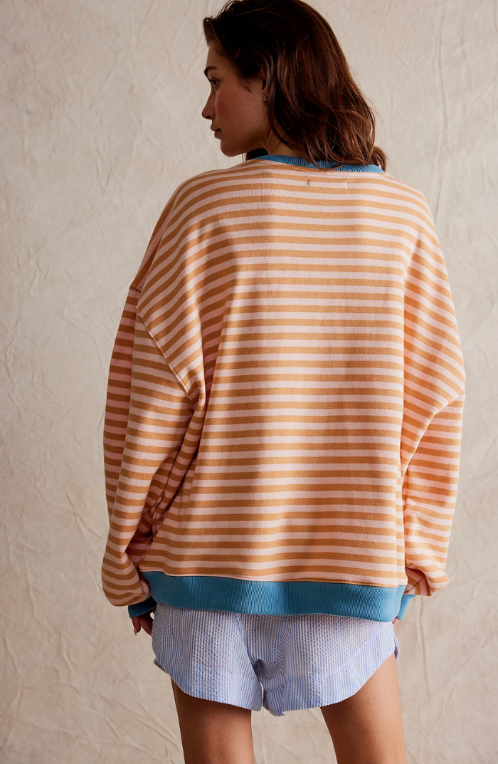 Women's Striped Oversized Sweatshirt - Casual Pullover with Contrast Accents