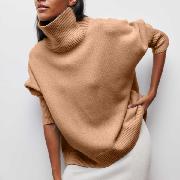 Elegant Women's Turtleneck Sweater - Soft and Versatile