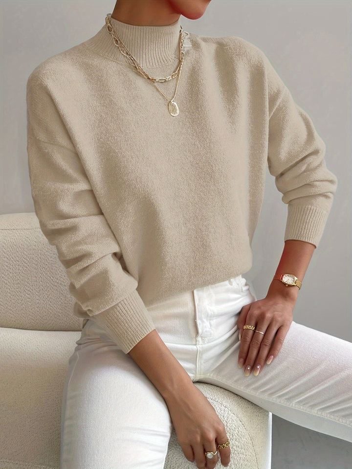Elegant Women's Turtleneck Sweater - Soft Knit Quality for Stylish Winter Looks