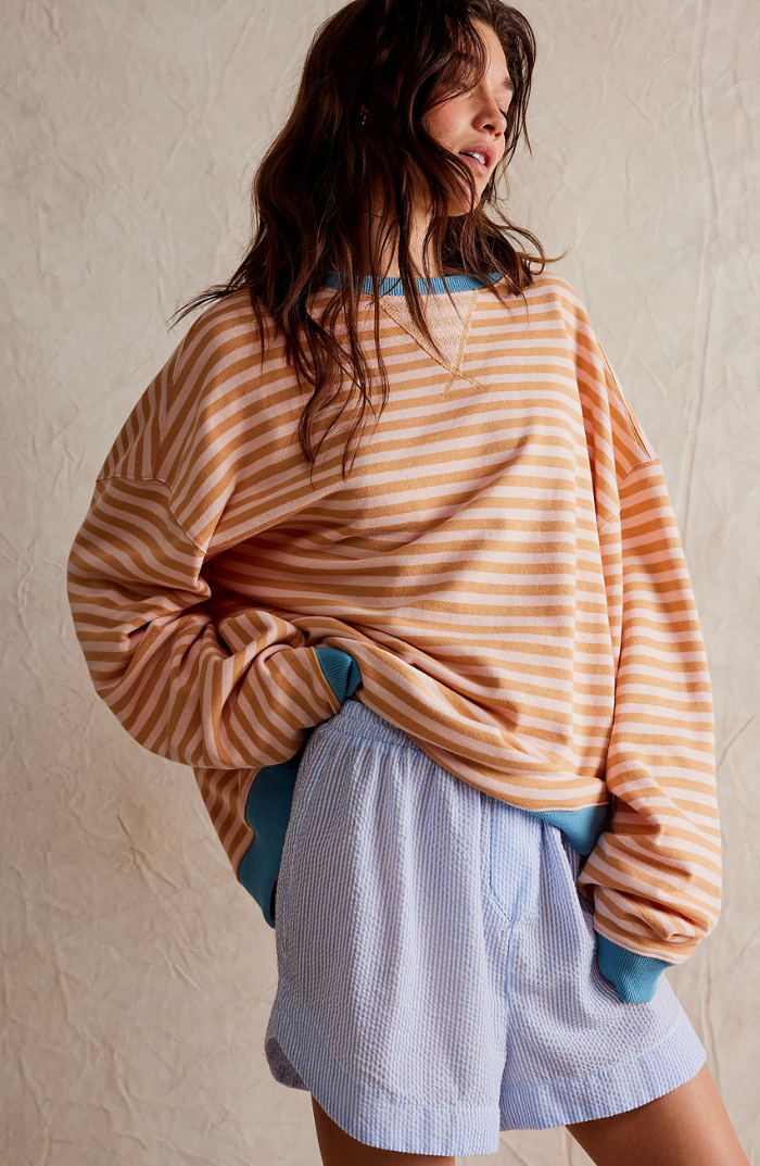 Women's Striped Oversized Sweatshirt - Casual Pullover with Contrast Accents
