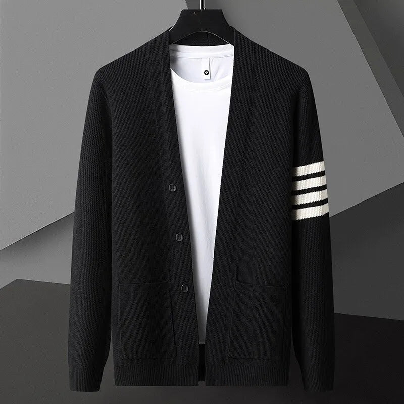 Men's Knit Cardigan with Button Placket and Front Pockets - Classic Elegant