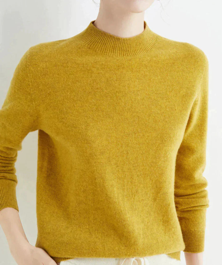 Elegant Women's Cashmere Sweater - Luxuriously Soft and Timeless