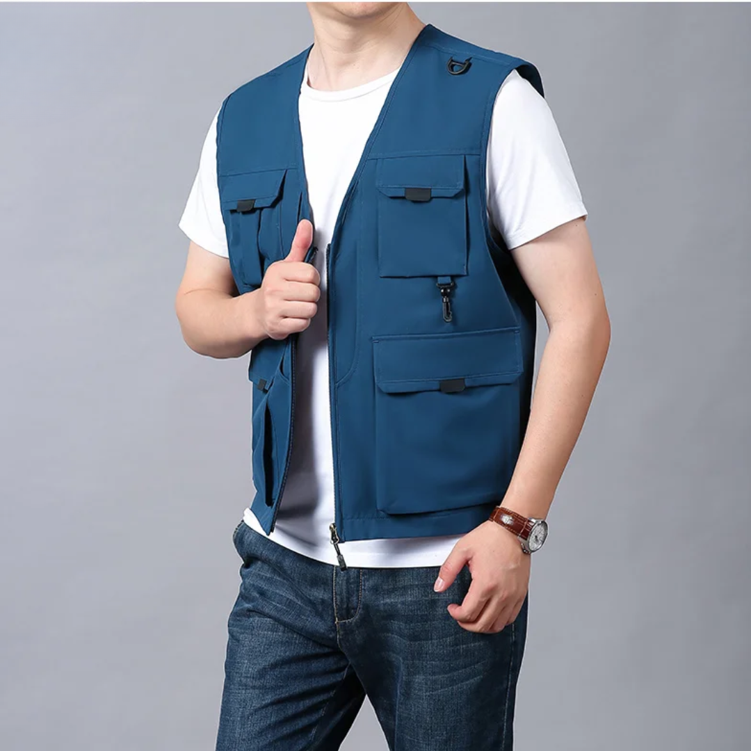 Functional Men's Cargo Vest