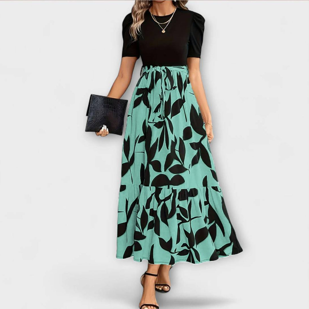 Women's Summer Dress with Floral Print - Round Neck and Short Sleeves