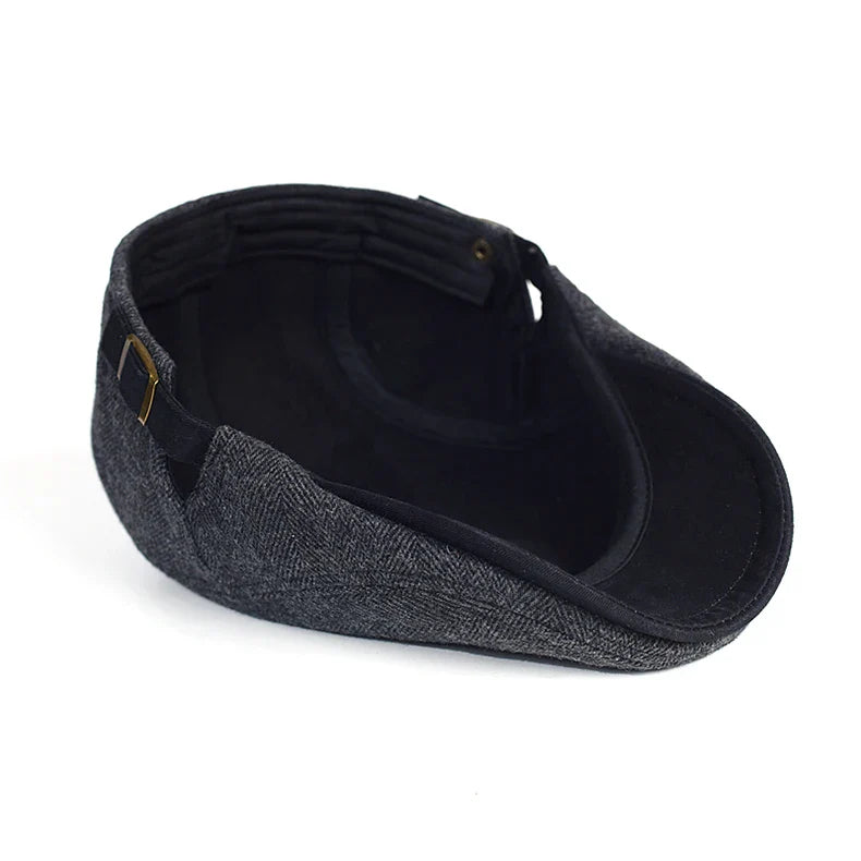 Classic Men's Beret - Adjustable and Timeless Elegant