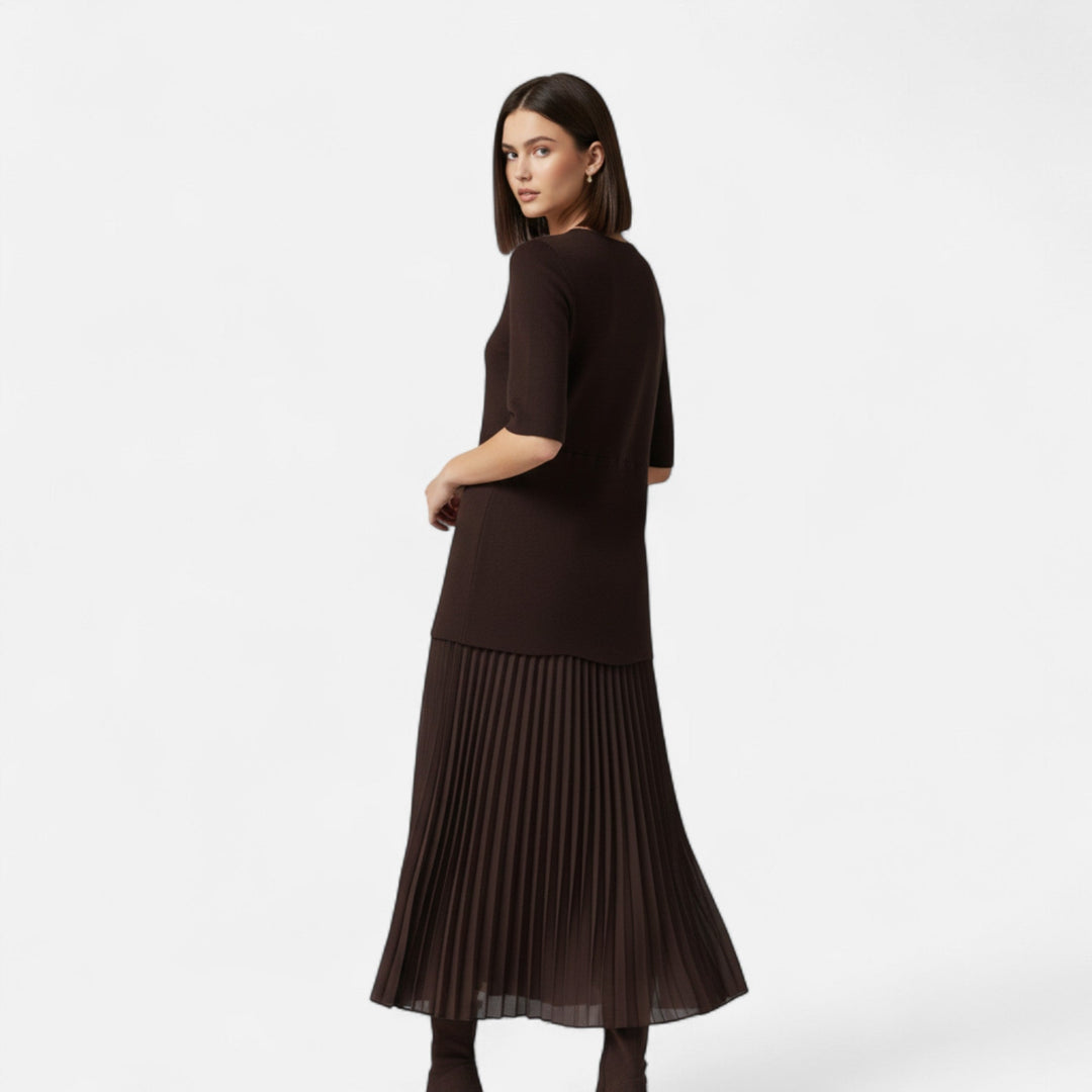 Elegant Pleated Women's Dress
