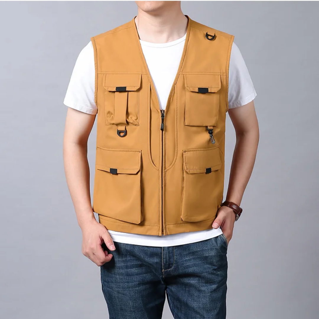 Functional Men's Cargo Vest