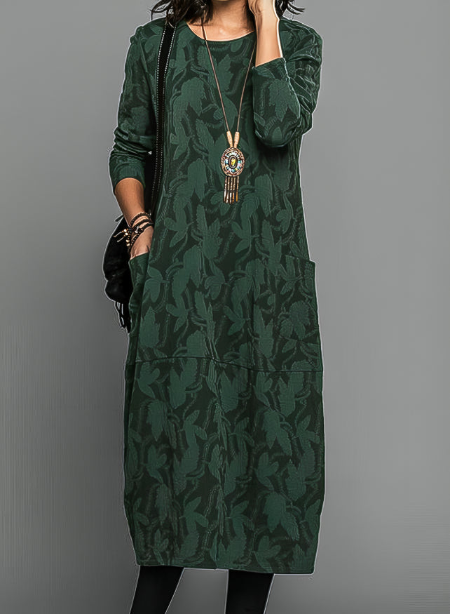 Elegant Women's Winter Dress with Long Sleeves - Form-Fitting Long Sleeve Dress for Cold Days