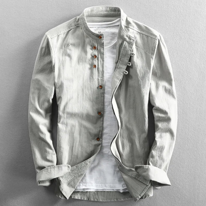 Wrinkle-Free Elegant Men's Button-Front Shirt for Business and Casual Wear