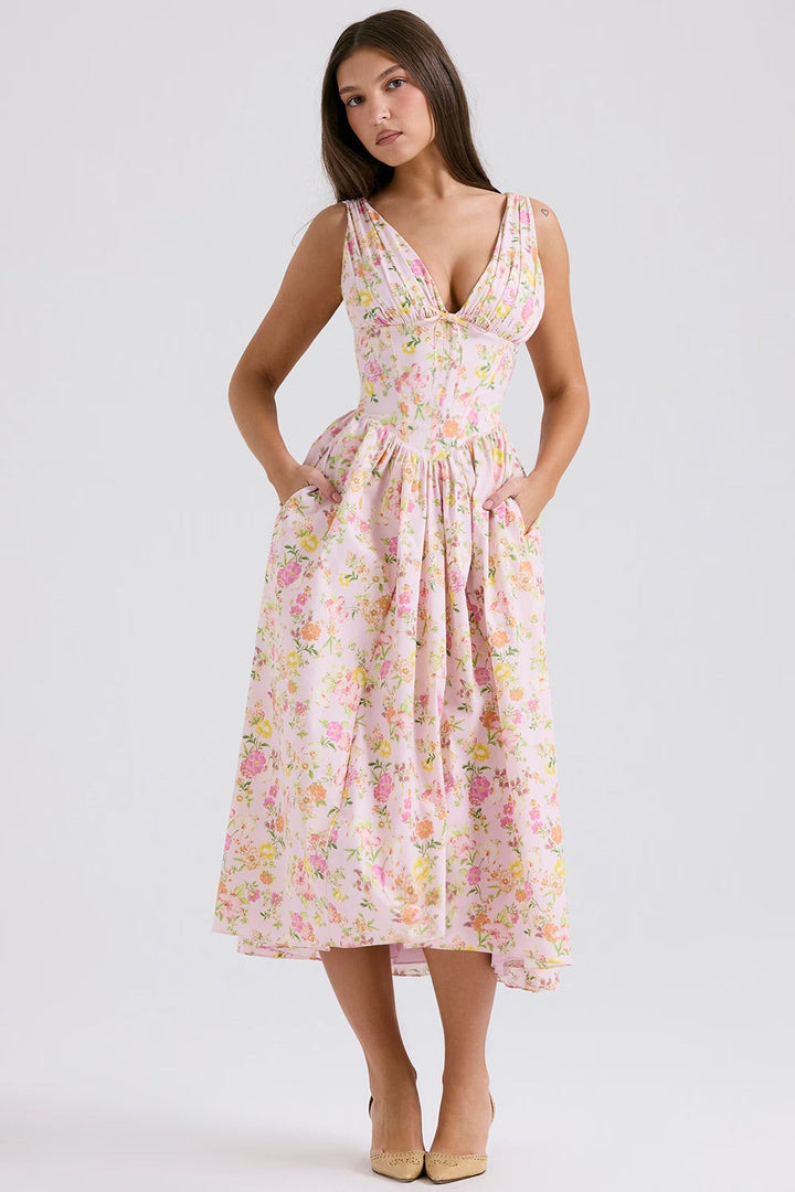 Elegant Flattering Women's Summer Dress