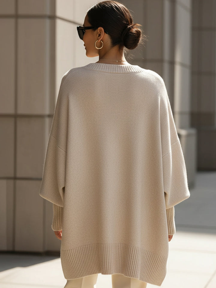 Oversized Women's Sweater - Cozy & Elegant for Casual Wear and Lounging at Home