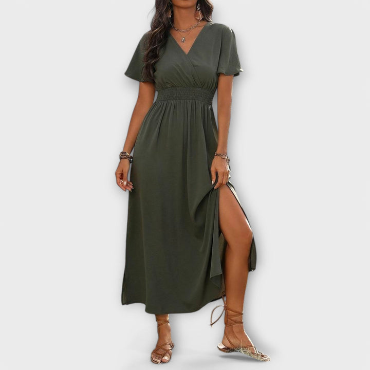 Elegant Women's Boho Dress with V-Neck and Long Sleeves