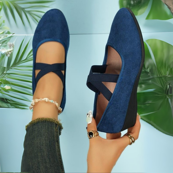 Women's Comfortable Closed-Toe Slip-On Wedge Pumps