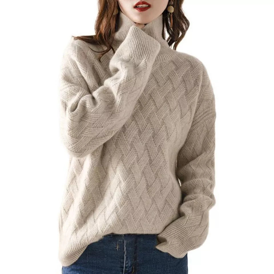 Luxurious Cashmere Women's Sweater - Timeless Elegance