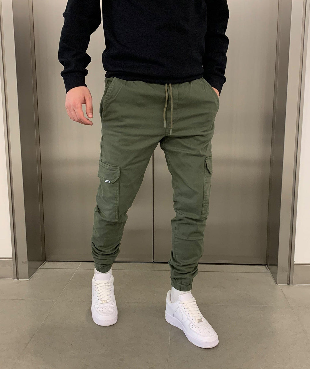 Men's Cargo Jogger Pants with Elastic Waistband - Streetstyle Cotton Blend