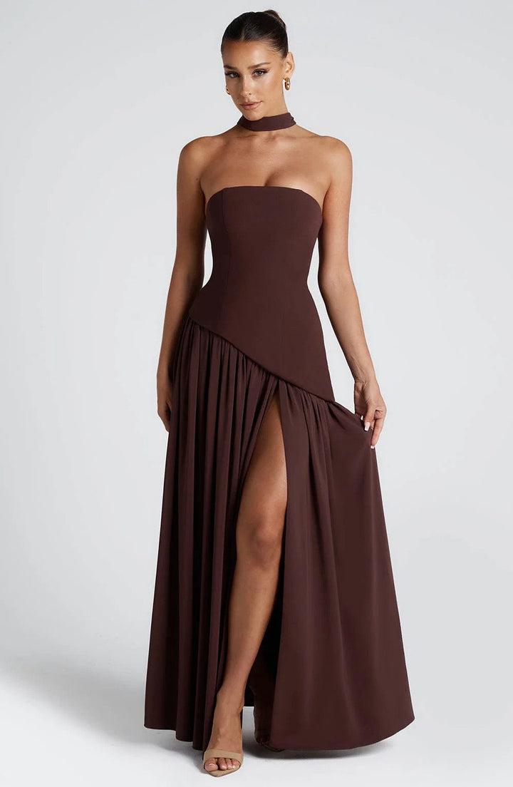 Elegant Flowing Women's Maxi Dress