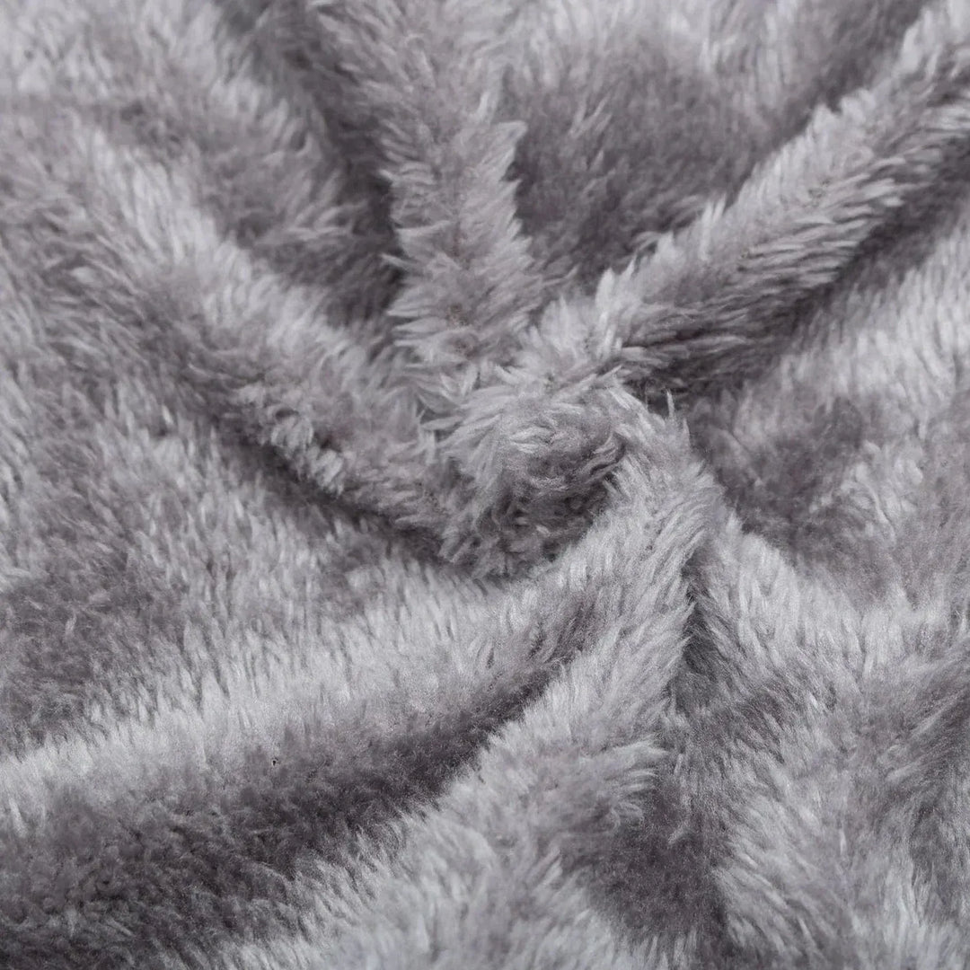 Warm Men's Wool Beanie with Fleece Lining - Ribbed Knit Texture in Organic Cotton