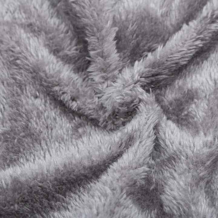 Warm Men's Wool Beanie with Fleece Lining - Ribbed Knit Texture in Organic Cotton