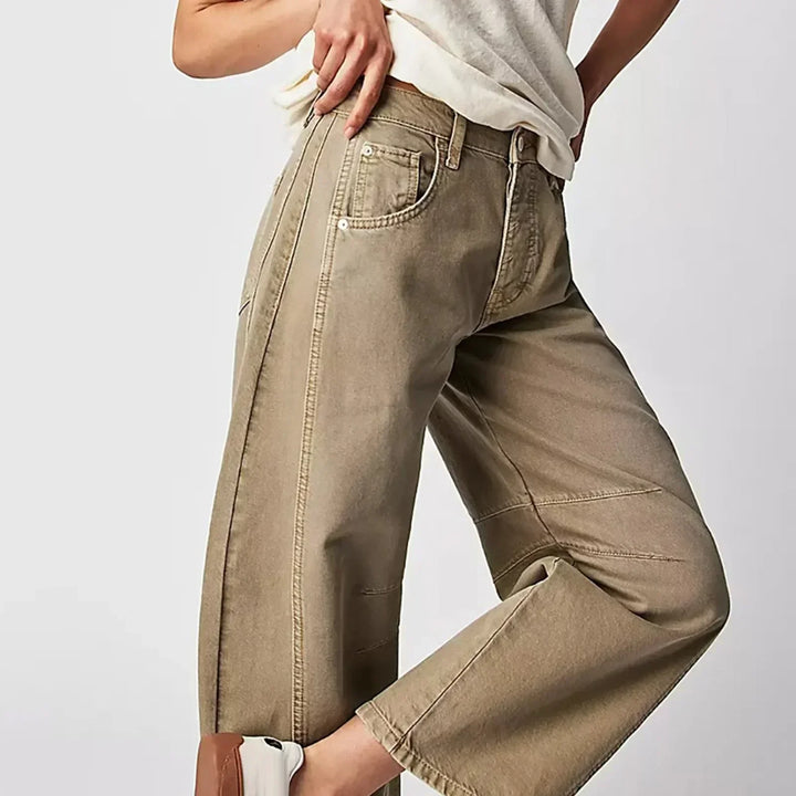 Women's Wide Leg Jeans with Relaxed Fit - Comfortable Wide-Leg Pants