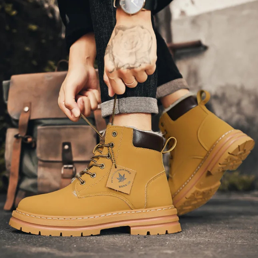 Warm Fur-Lined Men's Insulated Snow Boots
