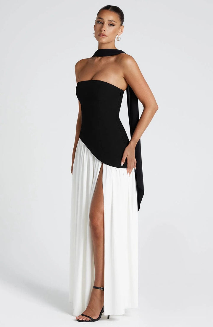 Elegant Flowing Women's Maxi Dress