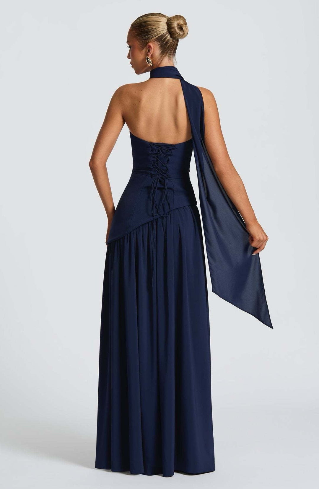 Elegant Flowing Women's Maxi Dress