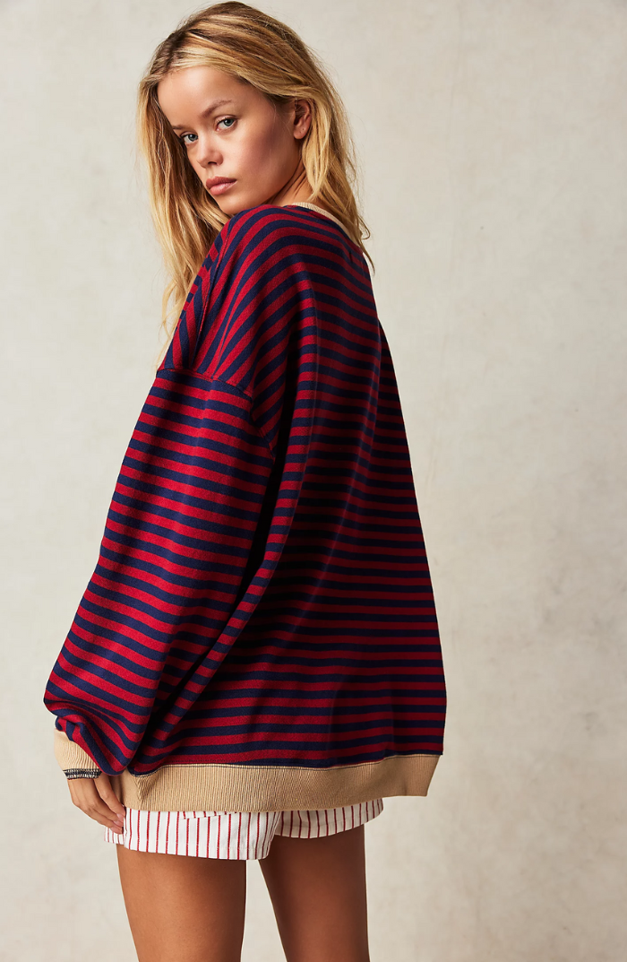 Women's Striped Oversized Sweatshirt - Casual Pullover with Contrast Accents