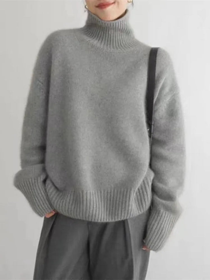 Elegant Women's Cashmere Turtleneck Sweater with High Collar