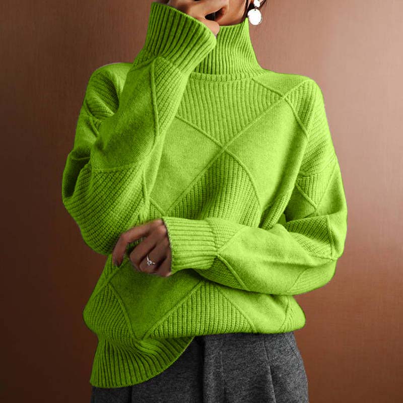 Structured Women's Turtleneck Sweater with Geometric Pattern - Soft and Elegant