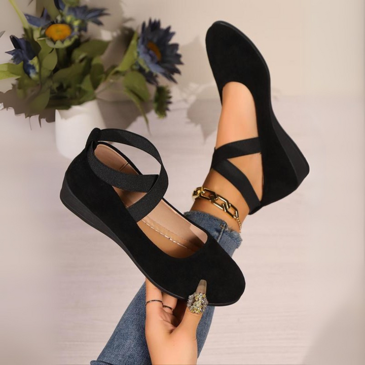 Women's Comfortable Closed-Toe Slip-On Wedge Pumps