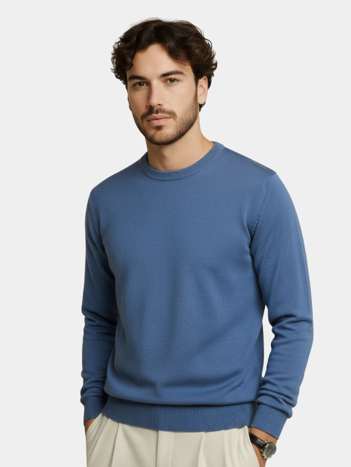 Minimalist Men's Pullover - Elegant and Comfortable