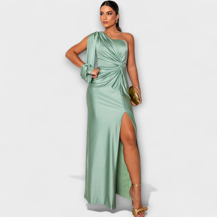 Elegant Women's Dress with Round Neckline - Timeless and Versatile