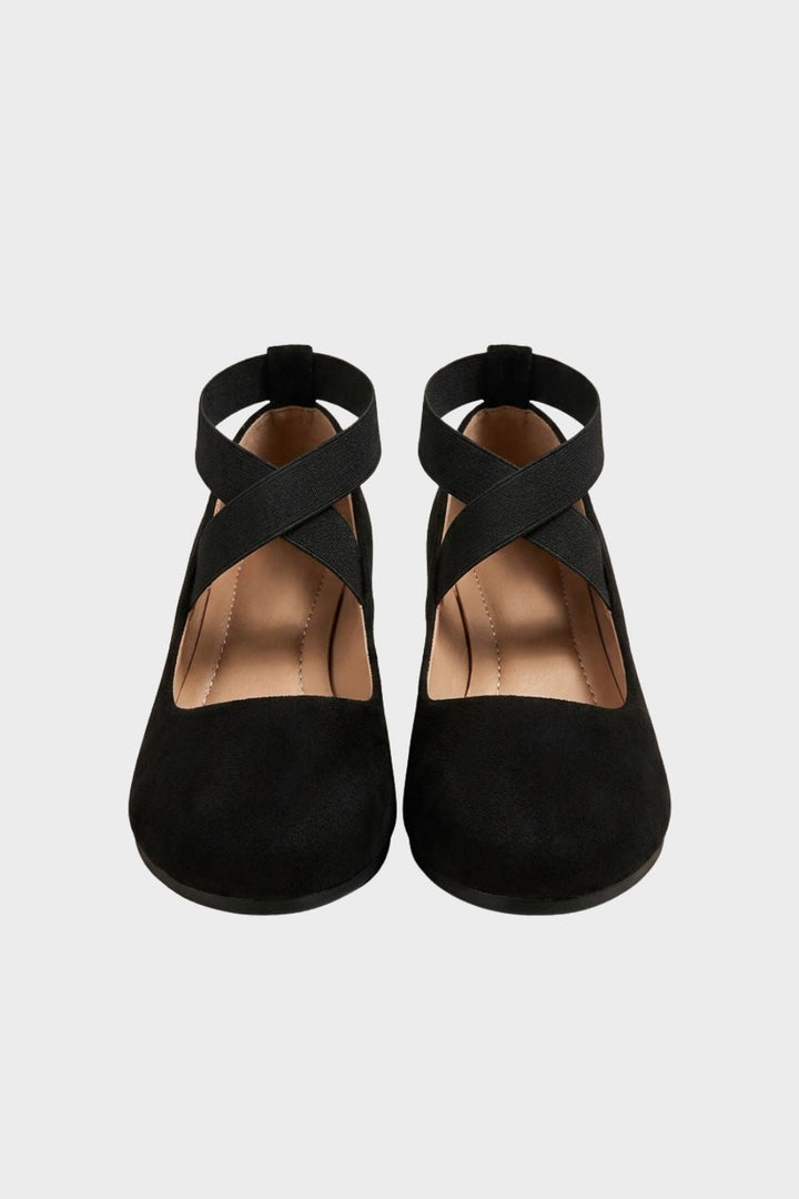 Elegant Comfortable Women's Ballet Flats with Cross Straps