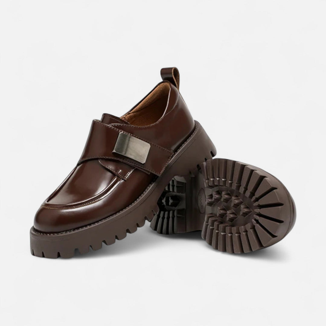 Elegant Women's Leather Derby Shoes with Round Toe and Buckle Closure