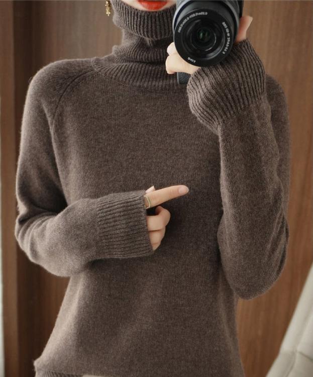 Luxurious Cozy Women's Cashmere Knit Sweater