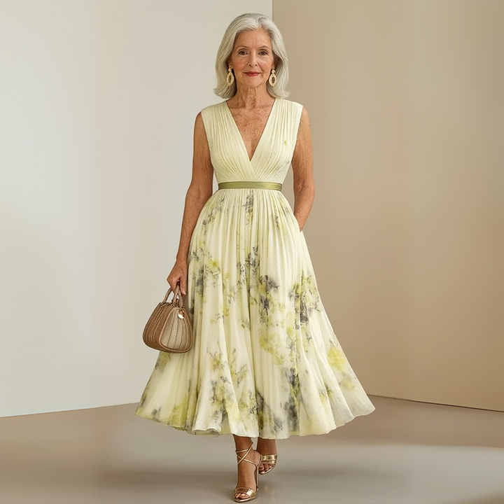 Elegant Lightweight Women's Sleeveless Summer Maxi Dress
