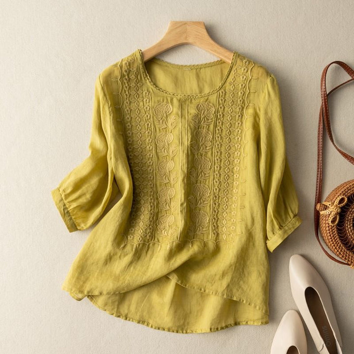 Elegant Women's Linen Blouse - Lightweight and Timeless for Warm Days