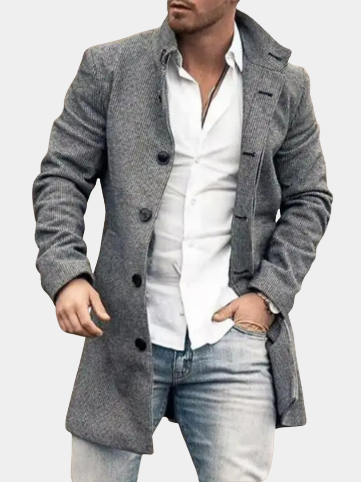 Elegant Men's Wool Coat with Plaid Pattern