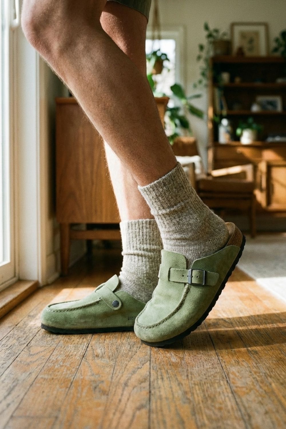 Comfortable Ergonomic Women's Clogs with Buckle