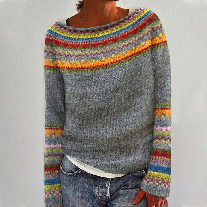 Warm Women's Knit Sweater with Round Neck - Long Sleeve Pullover for Fall and Winter