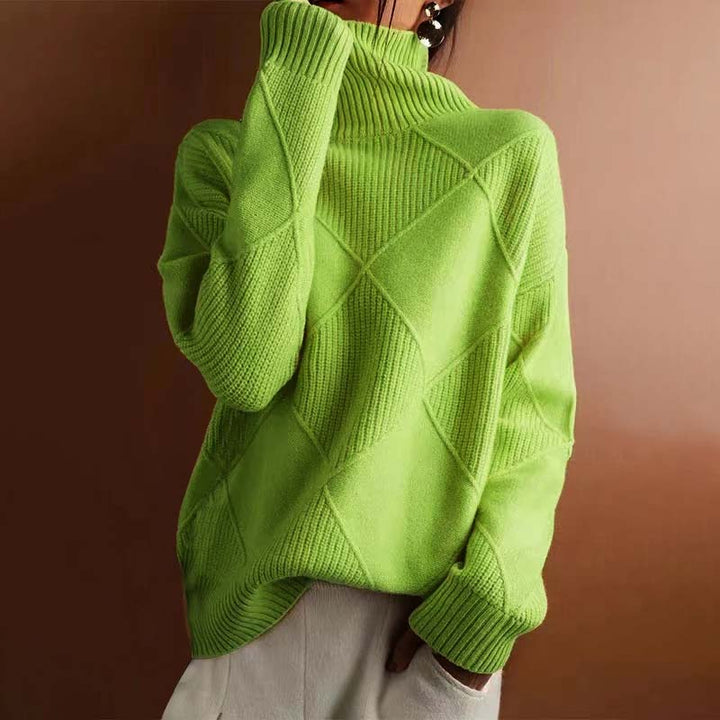 Structured Women's Turtleneck Sweater with Geometric Pattern - Soft and Elegant