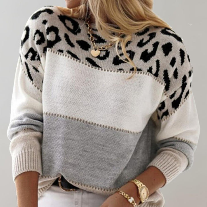 Warm Women's Knit Sweater - Classic & Comfortable for Cool Days