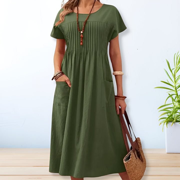 Comfortable Relaxed-Fit Women's Day Dress