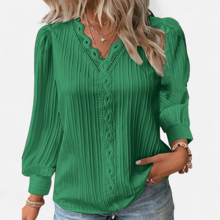 Elegant Chic Blouse for Women – Tailored Silhouette, Effortless Elegance
